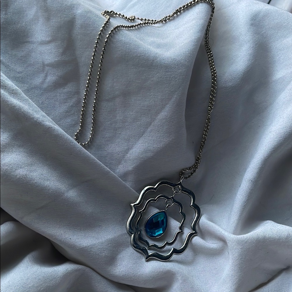 Elegant Silver Necklace with Blue Pendant